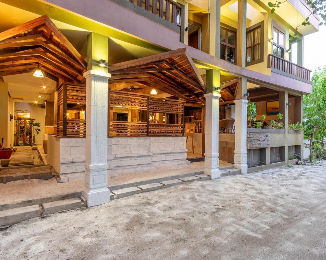West Sands Ukulhas Island Екстер'єр фото